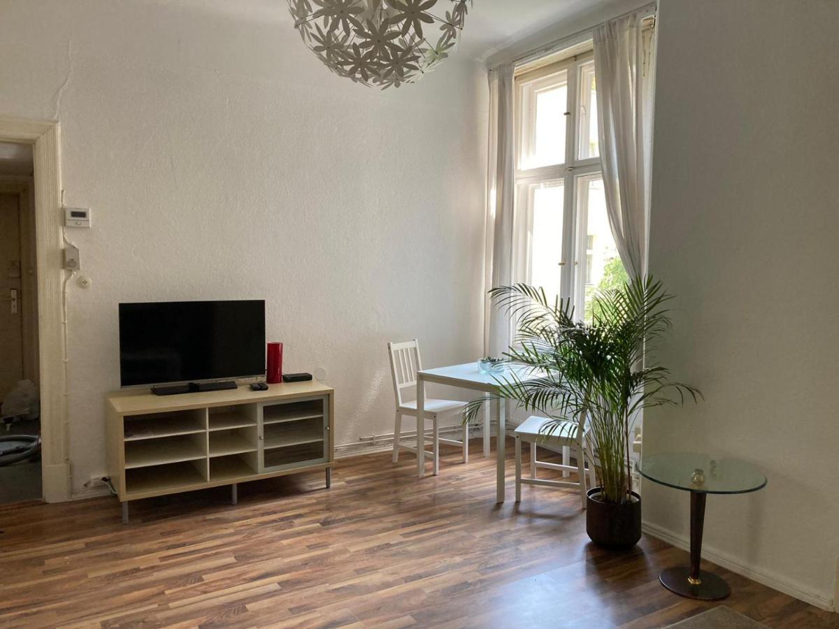 Ferienwohnung Am Schlosspark Charlottenburg Berlim Exterior foto